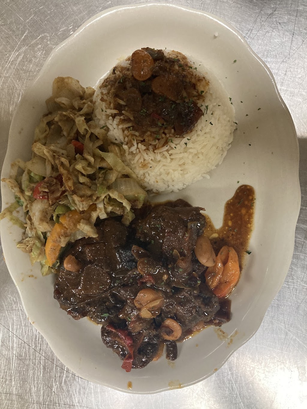 Cove 1606 Bar & Grille | restaurant | 1608 Acushnet Ave, New Bedford, MA 02746, USA | 7742066717 OR +1 774-206-6717