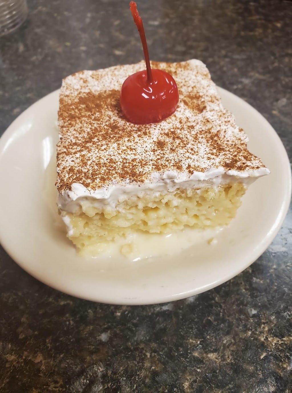 El Rinconsito | restaurant | 200 E 2nd Ave, Flandreau, SD 57028, USA | 6055346096 OR +1 605-534-6096