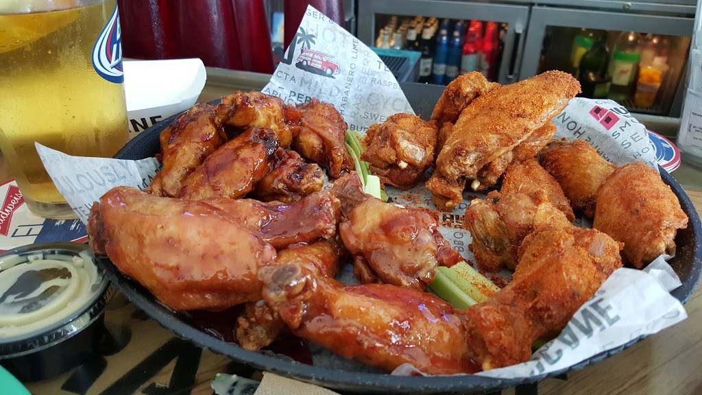 Hurricane Grill & Wings | meal takeaway | 10440 SW Village Center Dr, Port St. Lucie, FL 34987, USA | 7723459464 OR +1 772-345-9464