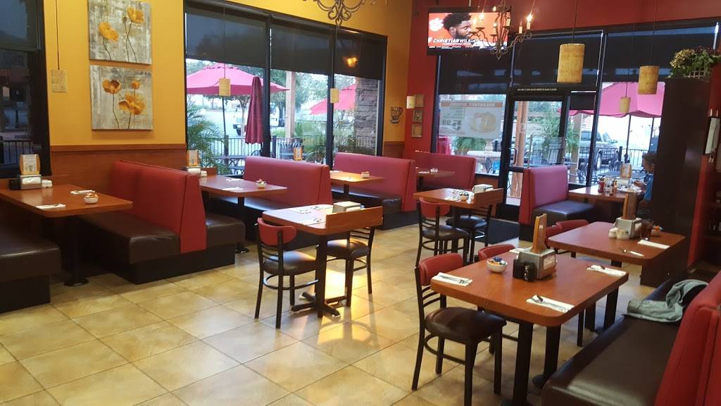 VIPS CAFE RESTAURANT | cafe | 29997 Canyon Hills Rd, Lake Elsinore, CA 92532, USA | 9512446677 OR +1 951-244-6677