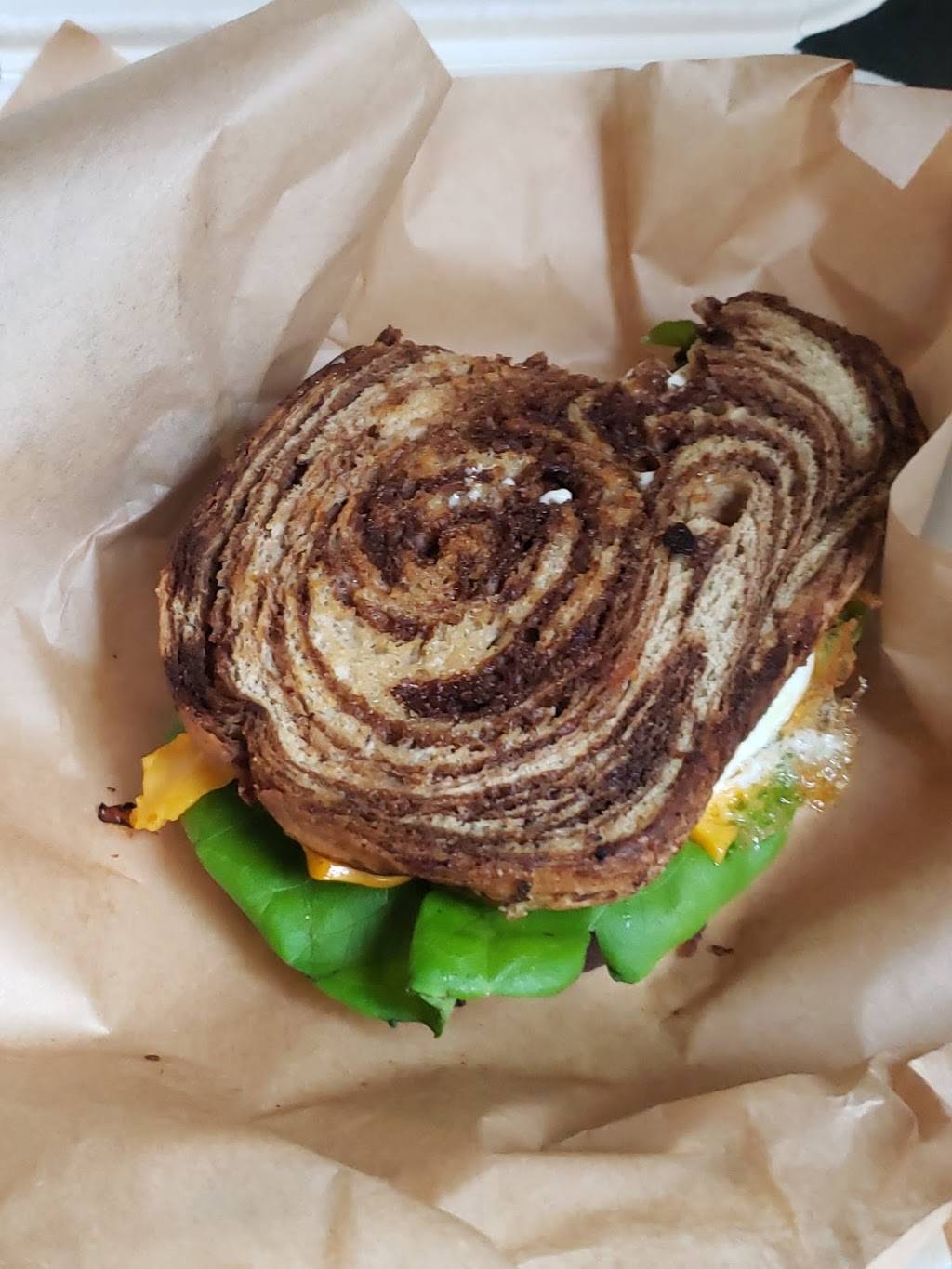 Mahis | restaurant | 615 Atlantic Ave, Virginia Beach, VA 23451, USA | 7574378030 OR +1 757-437-8030