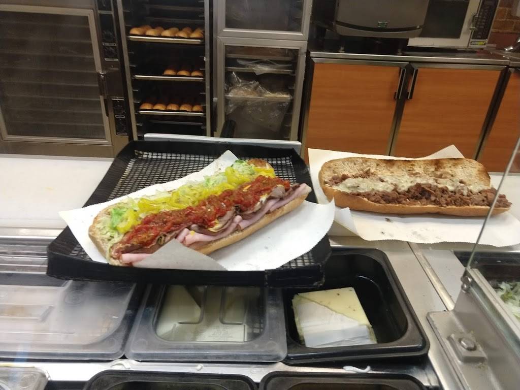 Subway | restaurant | 810 Airline Blvd, Portsmouth, VA 23707, USA | 7573993595 OR +1 757-399-3595