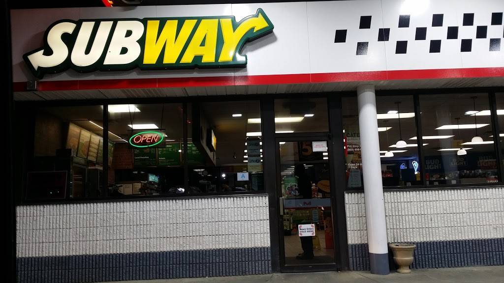 Subway | restaurant | 220 Long Pond, Lexington, SC 29072, USA | 8038086425 OR +1 803-808-6425