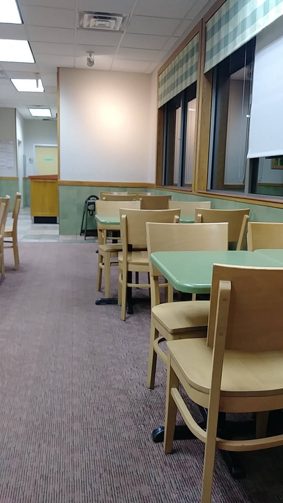 Wendys | restaurant | 593 E Commerce St, Hernando, MS 38632, USA | 6624290630 OR +1 662-429-0630