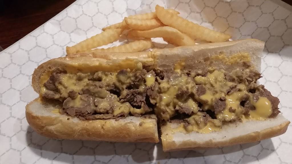 Philly iT Cheesesteaks | restaurant | 2179 Galloway Rd, Bensalem, PA 19020, USA | 2152454343 OR +1 215-245-4343