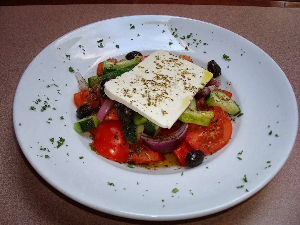 The Hampstead House Restaurant | restaurant | 251 Hampstead St, Methuen, MA 01844, USA | 9786554176 OR +1 978-655-4176