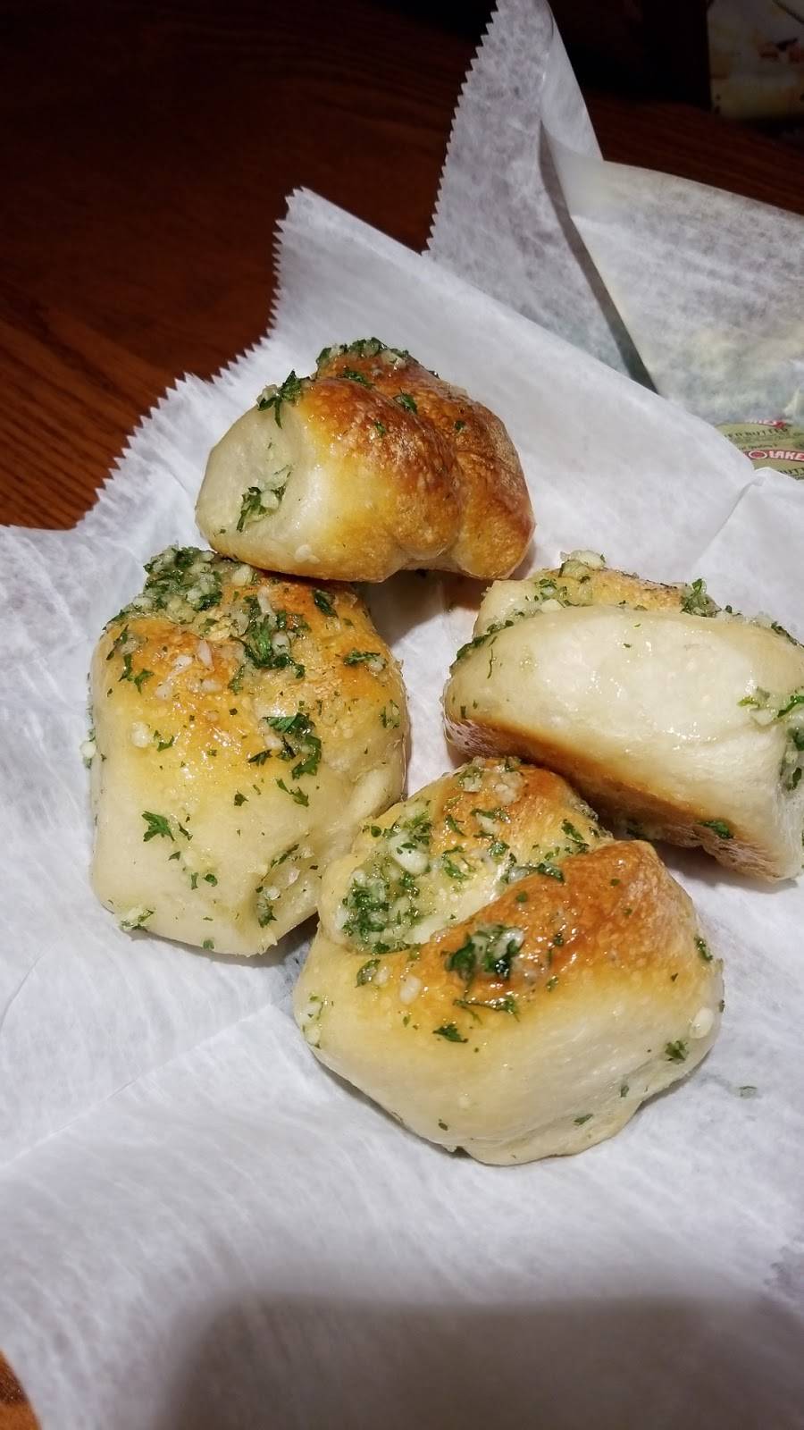 Mamma Mia Italian Restaurant | restaurant | 3841 Woolbright Rd, Boynton Beach, FL 33436, USA | 5613690670 OR +1 561-369-0670