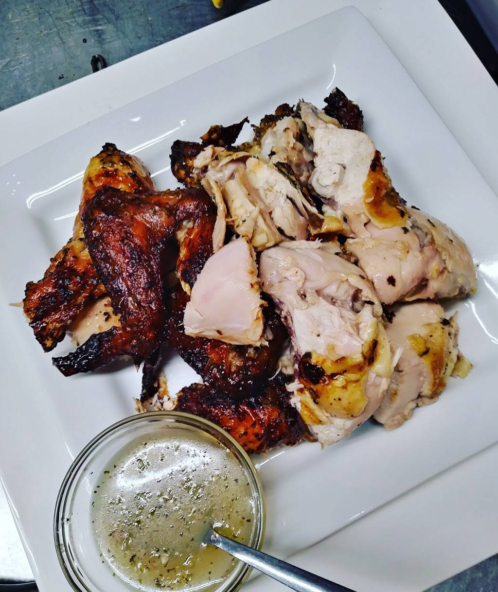 El Caribeno BBQ Restaurant | restaurant | 304 21st Ave, Paterson, NJ 07501, USA | 9733333273 OR +1 973-333-3273