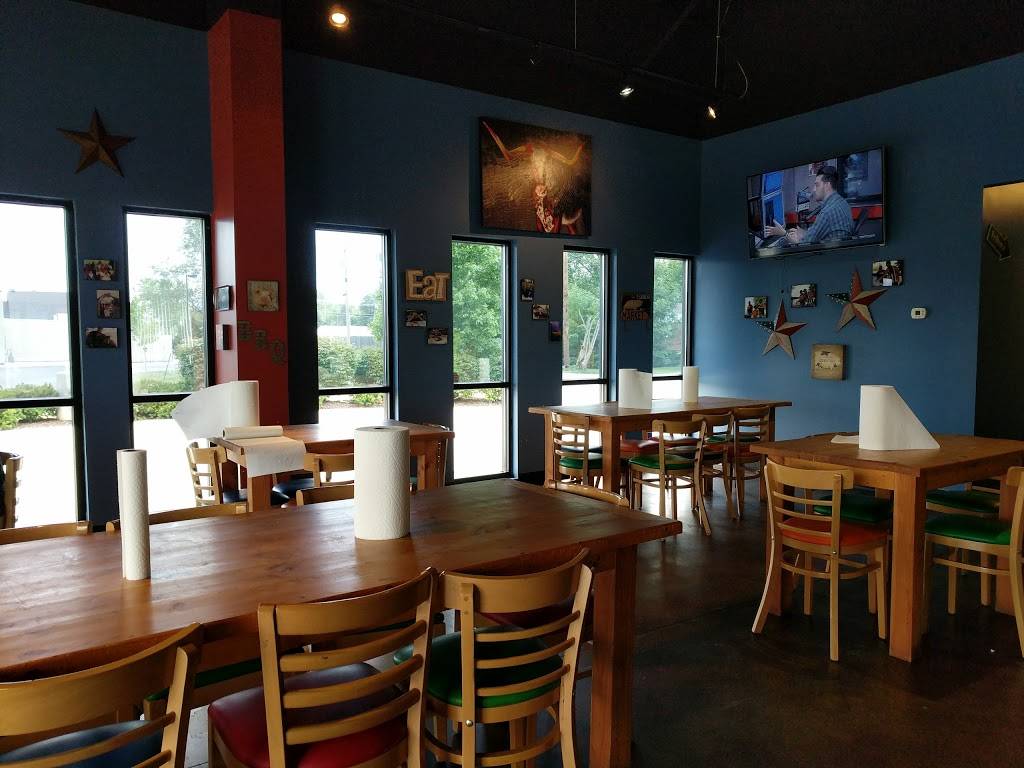 Lucilles BBQ | restaurant | 9011 Lima Rd, Fort Wayne, IN 46818, USA | 2602033937 OR +1 260-203-3937