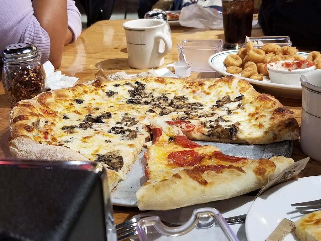 Fishermans Pizzeria | restaurant | 2800 Leavenworth St, San Francisco, CA 94133, USA | 4159282998 OR +1 415-928-2998