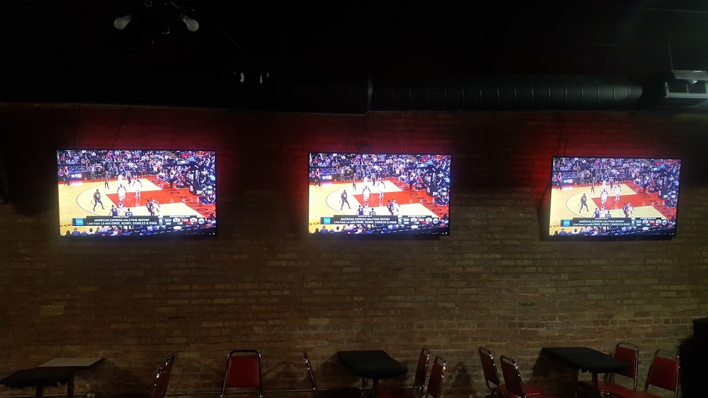 Mikes Place Sports Bar & Grill | restaurant | 6319 Roosevelt Rd, Berwyn, IL 60402, USA | 7083174332 OR +1 708-317-4332