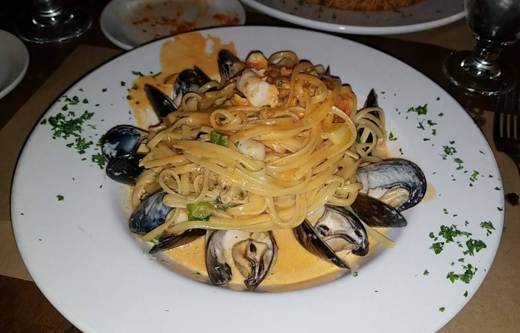 Restaurant Le Spago | restaurant | 21 Rue Morin, Sainte-Adèle, QC J8B 2P6, Canada | 4502290229 OR +1 450-229-0229