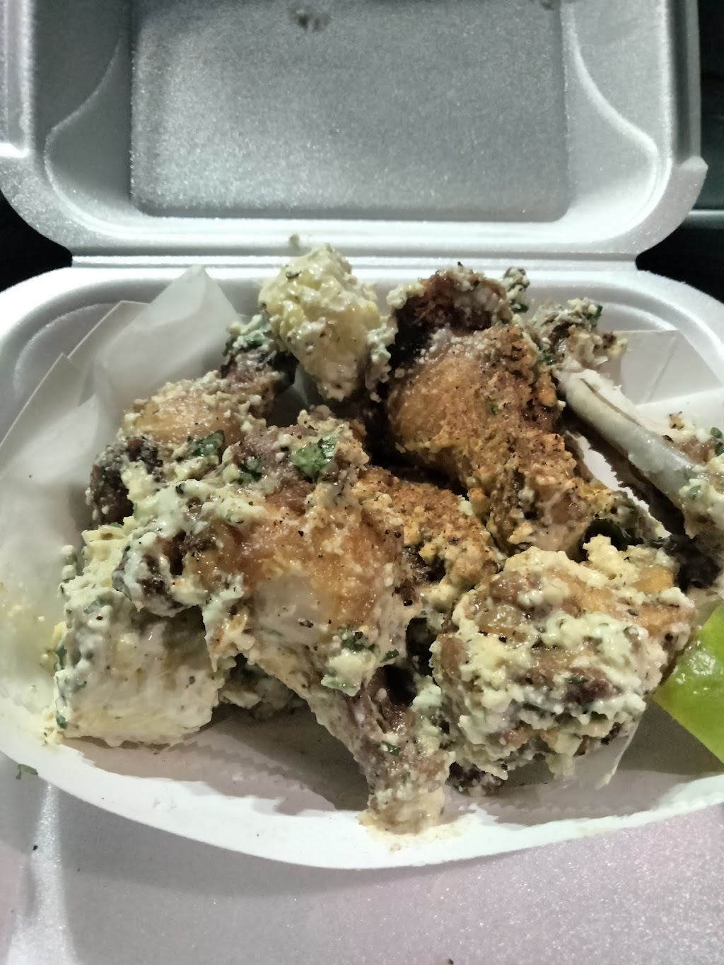 Shell Shockd Tacos | restaurant | 2535 Bagley St, Detroit, MI 48216, USA | 3132937441 OR +1 313-293-7441