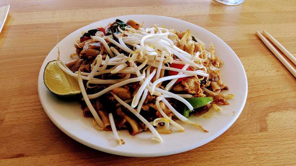 Thai Wok Kitchen | restaurant | 5000 E 4th Plain Blvd A101, Vancouver, WA 98661, USA | 3608528103 OR +1 360-852-8103