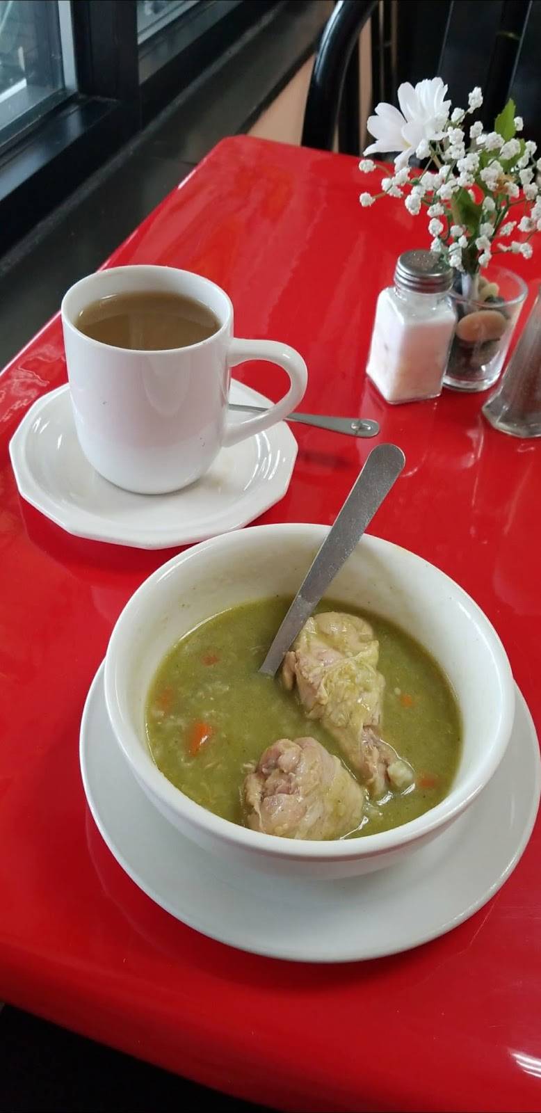 Mi Peru Restaurante | restaurant | 18216 Flower Hill Way, Gaithersburg, MD 20879, USA | 3019268736 OR +1 301-926-8736