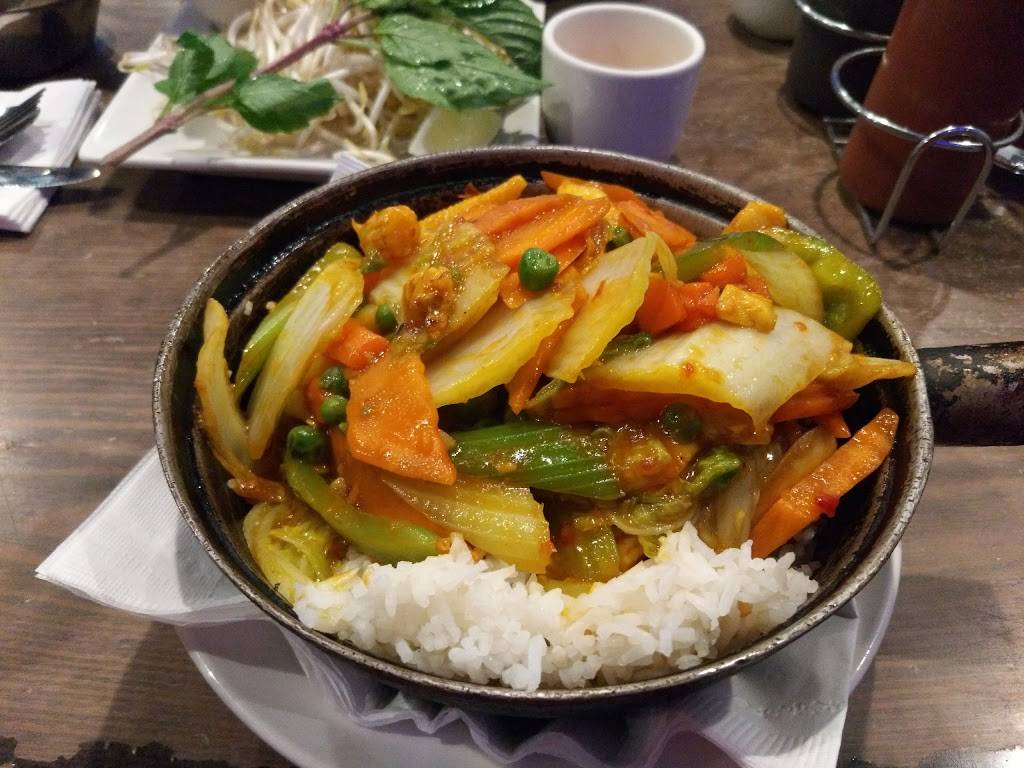 Pho Countryside | restaurant | 217 Quincy Ave, Quincy, MA 02169, USA | 6173288831 OR +1 617-328-8831