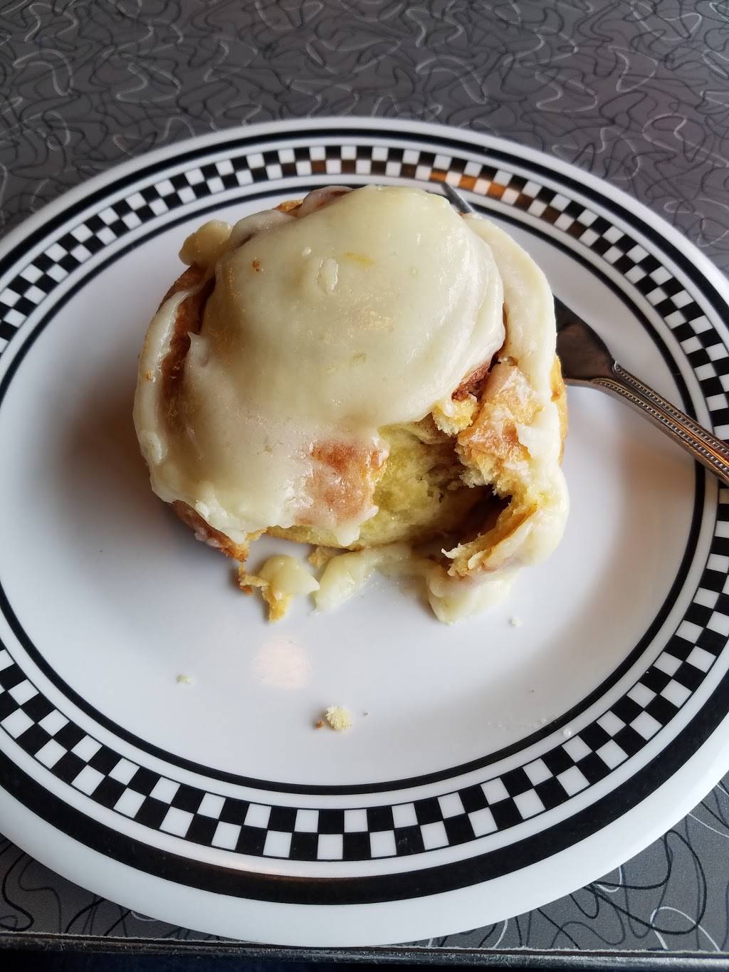 Gravys Diner | restaurant | 4129 University Ave, Cedar Falls, IA 50613, USA | 3192662117 OR +1 319-266-2117