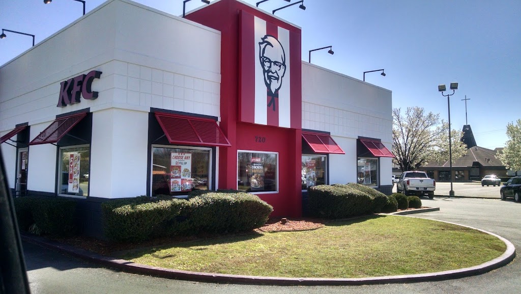 KFC | restaurant | 720 N Arkansas Ave, Russellville, AR 72801, USA | 4793700044 OR +1 479-370-0044
