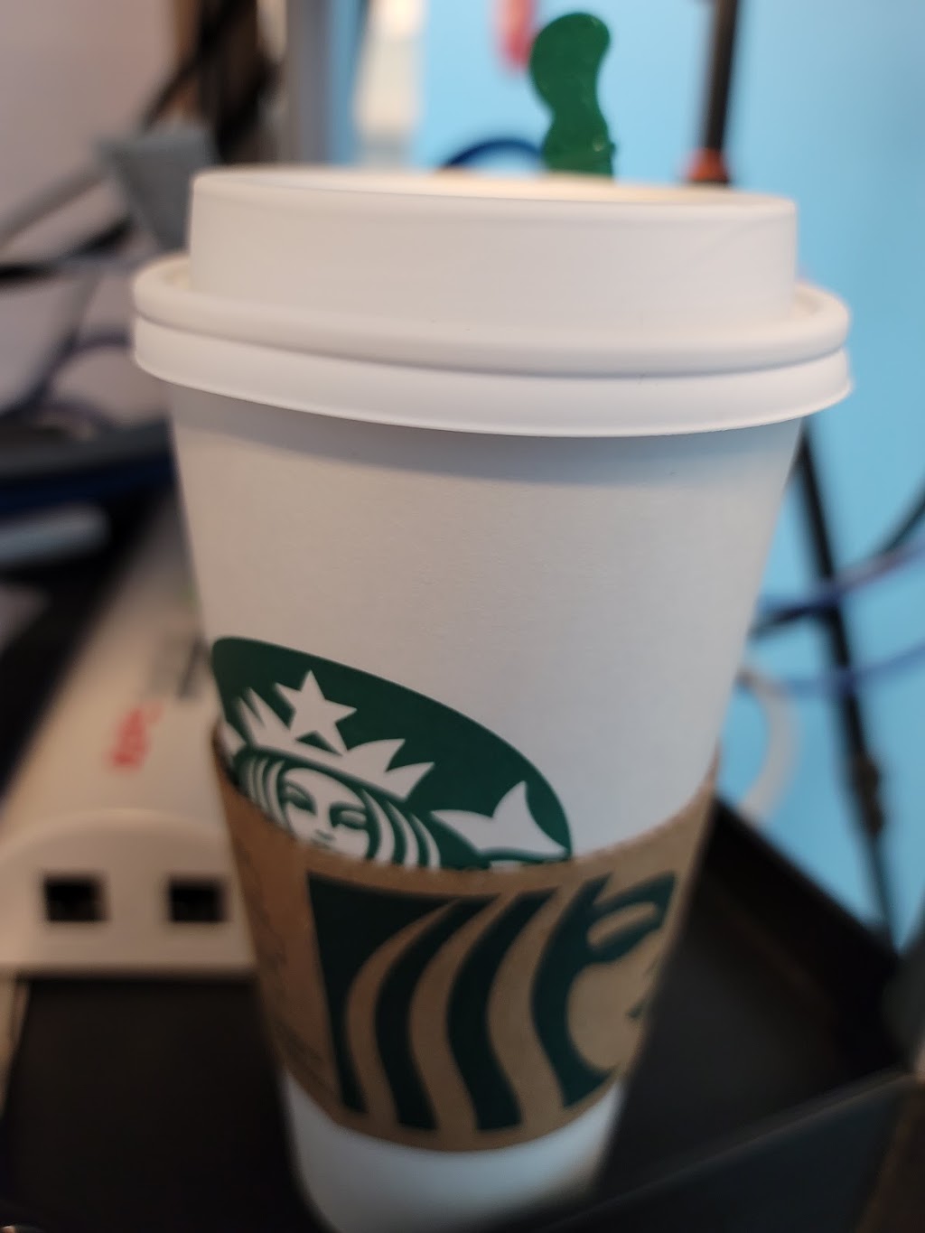 Starbucks | cafe | 9404 Dunkirk Ln N, Maple Grove, MN 55311, USA | 7634161877 OR +1 763-416-1877