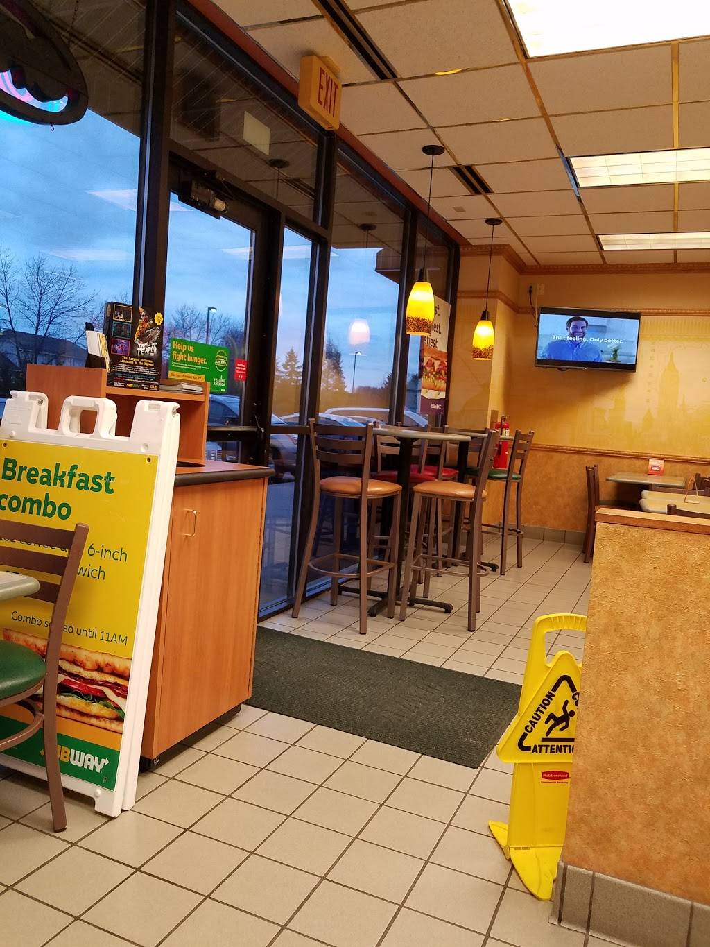 Subway | restaurant | 187 Cheshire Ln, Plymouth, MN 55441, USA | 9527459528 OR +1 952-745-9528