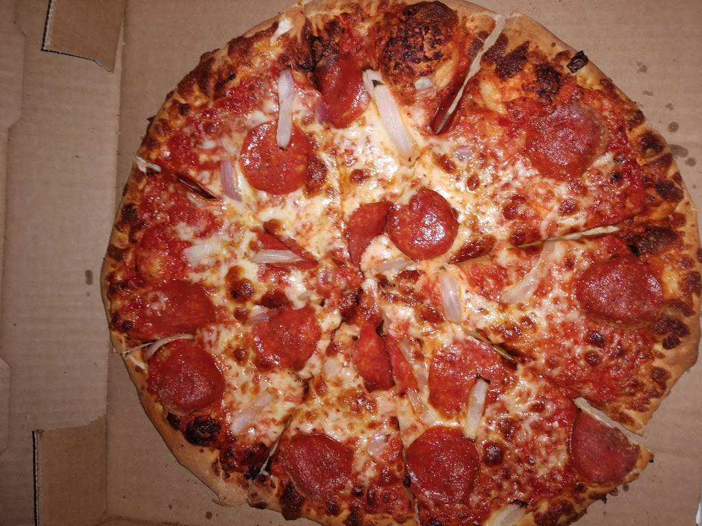 P Cs Pizza | restaurant | 40 Rolling Hills Dr, Reedsville, WV 26547, USA | 3048643636 OR +1 304-864-3636