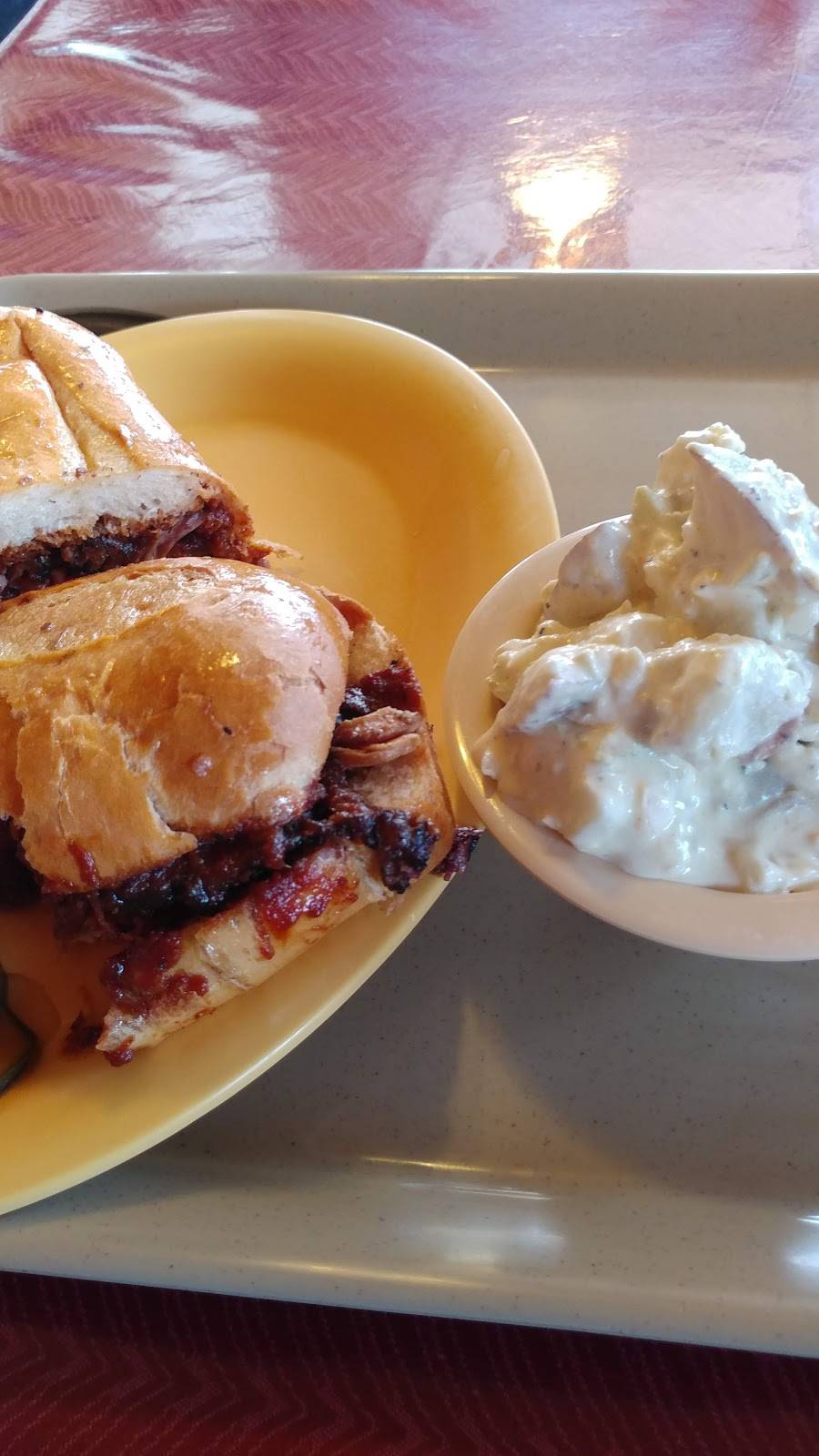 Swinging Door BBQ | restaurant | 6313, 11018 Vanowen St, North Hollywood, CA 91605, USA | 8187638996 OR +1 818-763-8996