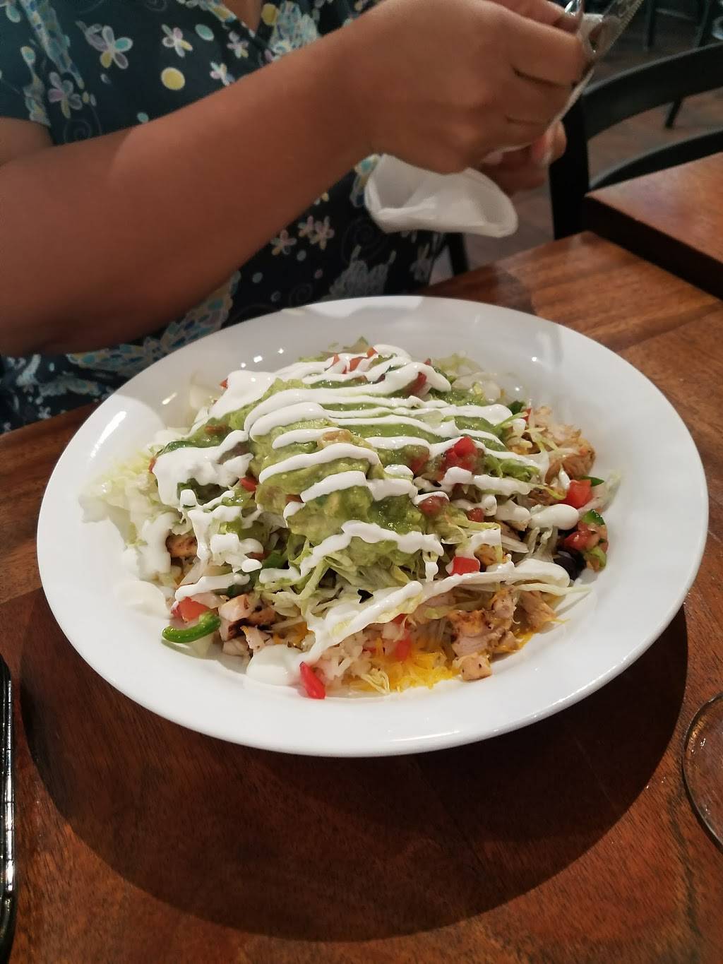 Sundance Kitchen & Cantina | restaurant | 208 Mamaroneck Ave, White Plains, NY 10601, USA | 9149462300 OR +1 914-946-2300