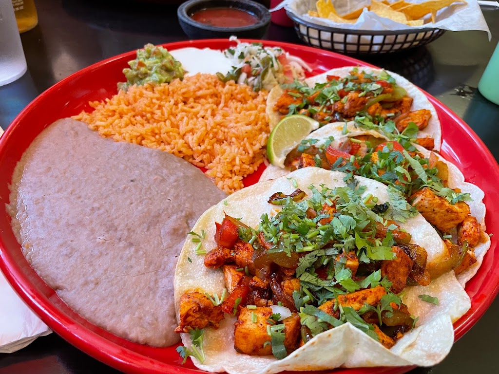 Tacos El Rey | restaurant | 317 W Broadway Ave, Moses Lake, WA 98837, USA | 5097648611 OR +1 509-764-8611