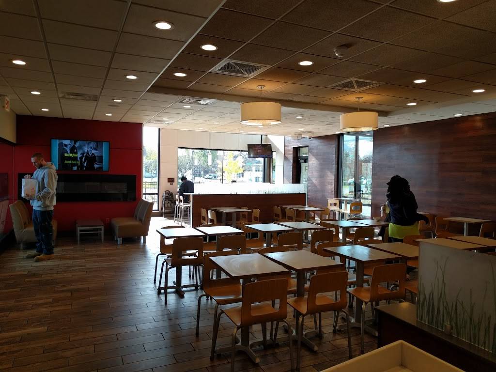 Wendys | restaurant | 242 W Garfield Blvd, Chicago, IL 60609, USA | 7732856300 OR +1 773-285-6300