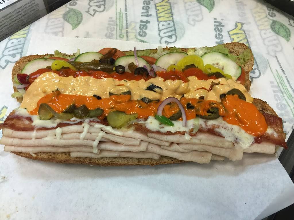 Subway Restaurants | restaurant | 1187 Middle Country Rd, (KingKullen Plaza), Middle Island, NY 11953, USA | 6319246789 OR +1 631-924-6789