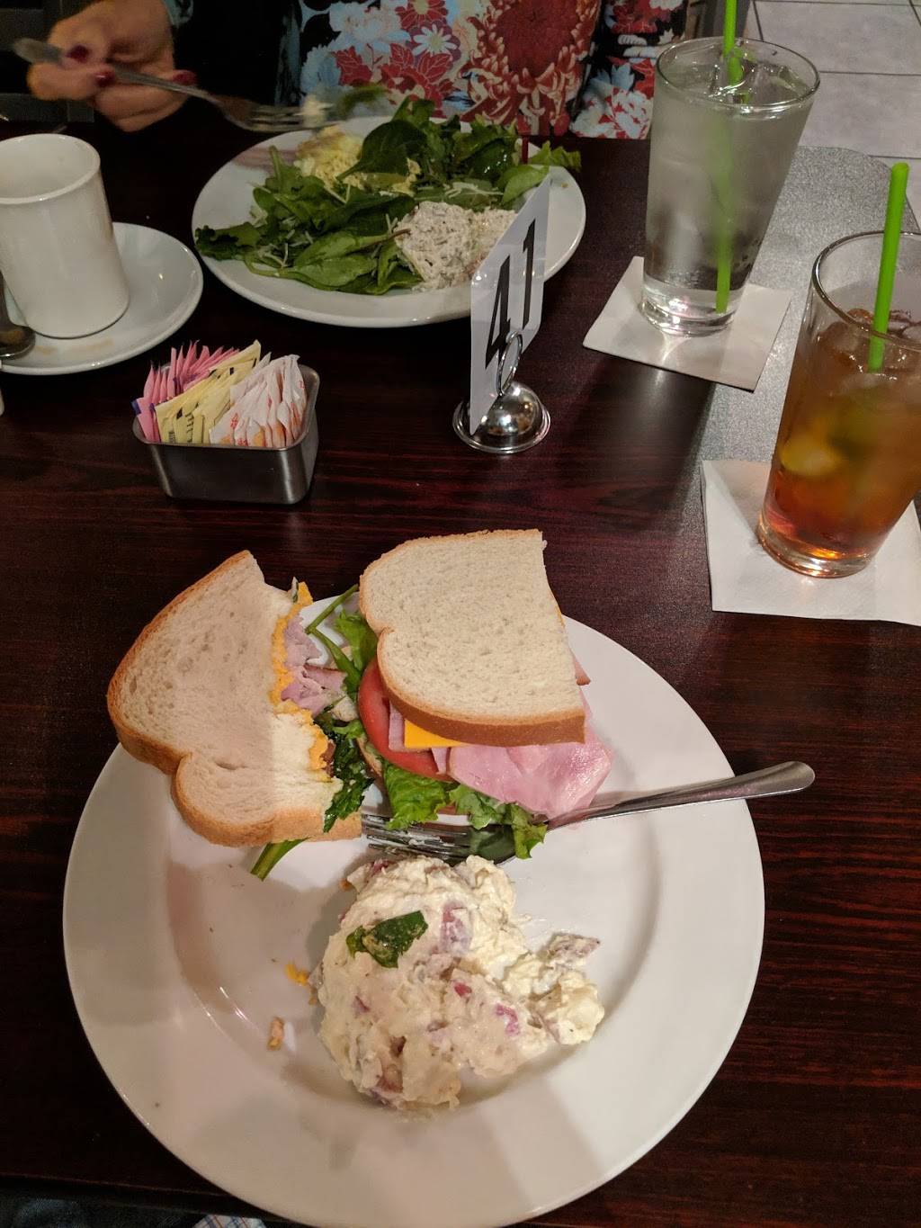 Full Circle Eatery | restaurant | 8101 Philips Hwy, Jacksonville, FL 32256, USA | 9045033829 OR +1 904-503-3829