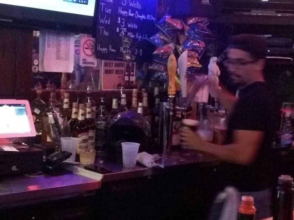 University Pub | restaurant | 3019 S University Dr, Fort Worth, TX 76109, USA | 8173457633 OR +1 817-345-7633