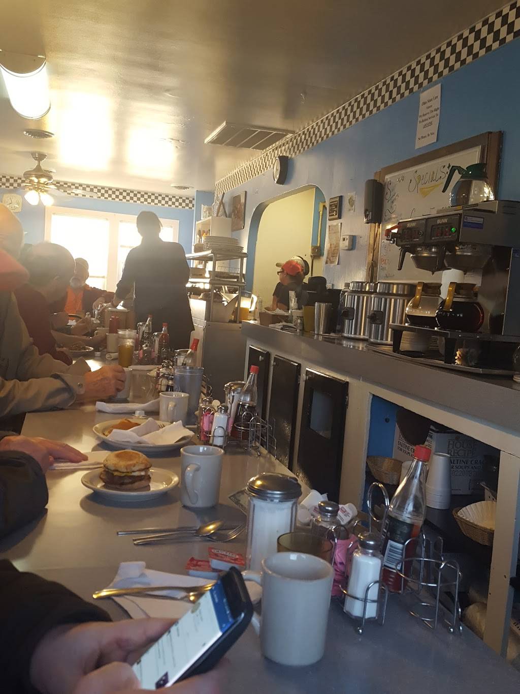 Star Diner | restaurant | 46 Cleveland Rd, Norwalk, OH 44857, USA | 4196635668 OR +1 419-663-5668