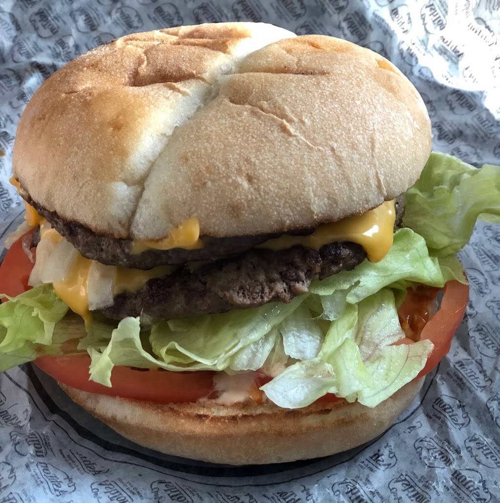 Chez Ashton | restaurant | 6380 Boulevard Wilfrid-Hamel, LAncienne-Lorette, QC G2E 2H9, Canada | 4188724044 OR +1 418-872-4044