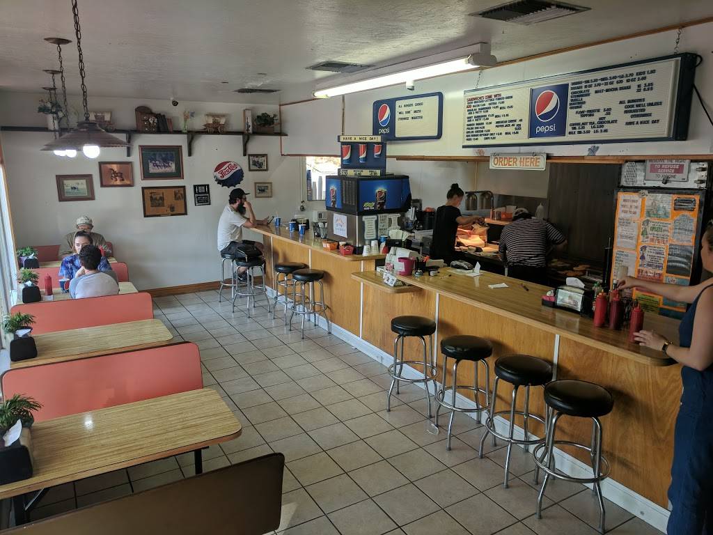 Bartels Giant Burger | restaurant | 2311 North St, Anderson, CA 96007, USA | 5303655300 OR +1 530-365-5300