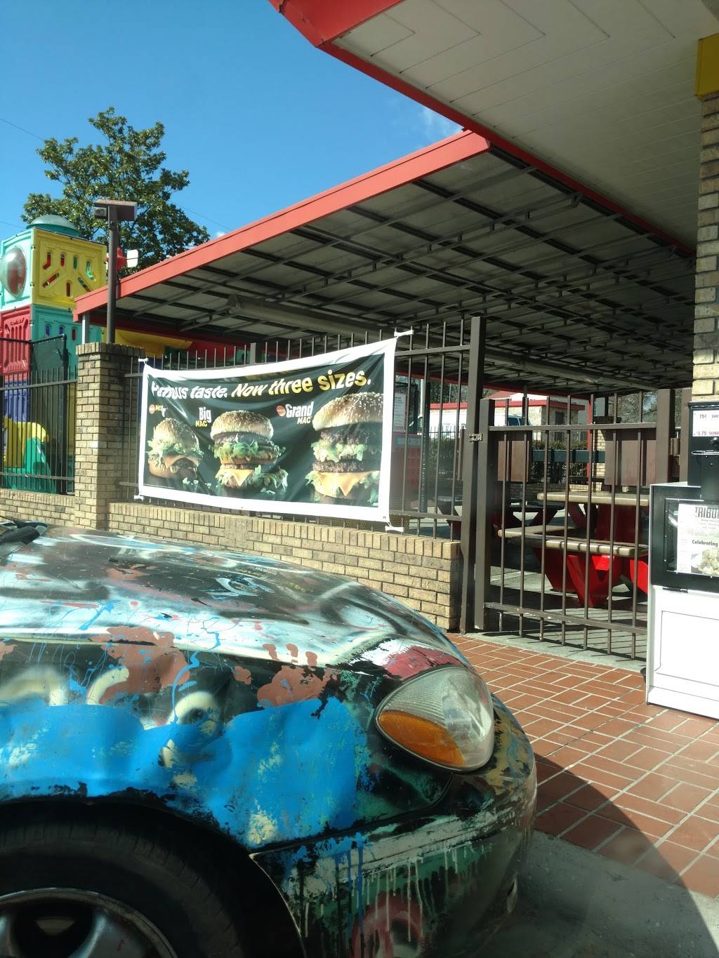 McDonalds | cafe | 817 Cosby Hwy, Newport, TN 37821, USA | 4236233003 OR +1 423-623-3003