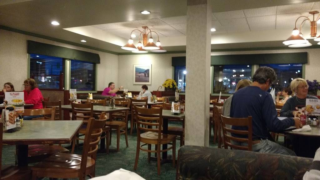 Bakers Square Restaurant & Bakery | restaurant | 15300 W Bluemound Rd, Elm Grove, WI 53122, USA | 2627848912 OR +1 262-784-8912