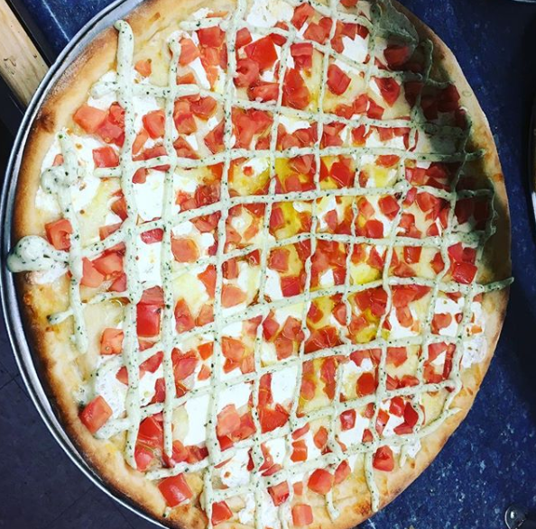 Bravo Kosher Pizza | restaurant | 902 Kings Hwy, Brooklyn, NY 11223, USA | 3477025121 OR +1 347-702-5121