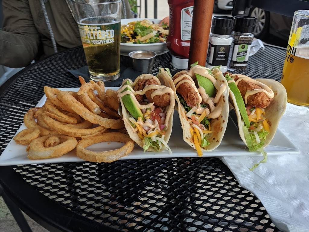 Wellys | meal takeaway | 153 Main St, Marlborough, MA 01752, USA | 5082812091 OR +1 508-281-2091