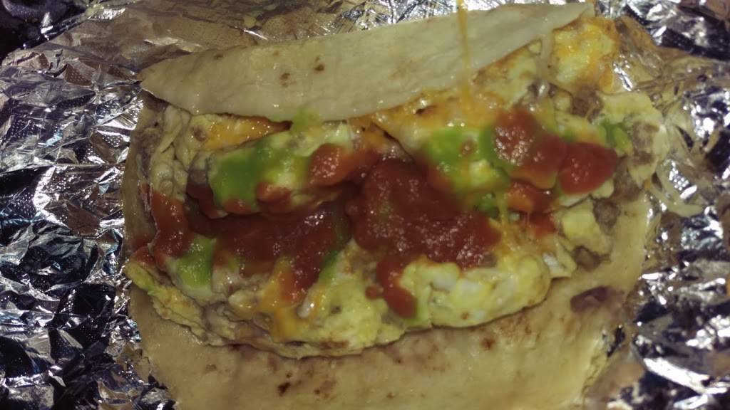 Outlaw BBQ | restaurant | 3101 Ranger Hwy, Weatherford, TX 76088, USA | 8175993520 OR +1 817-599-3520