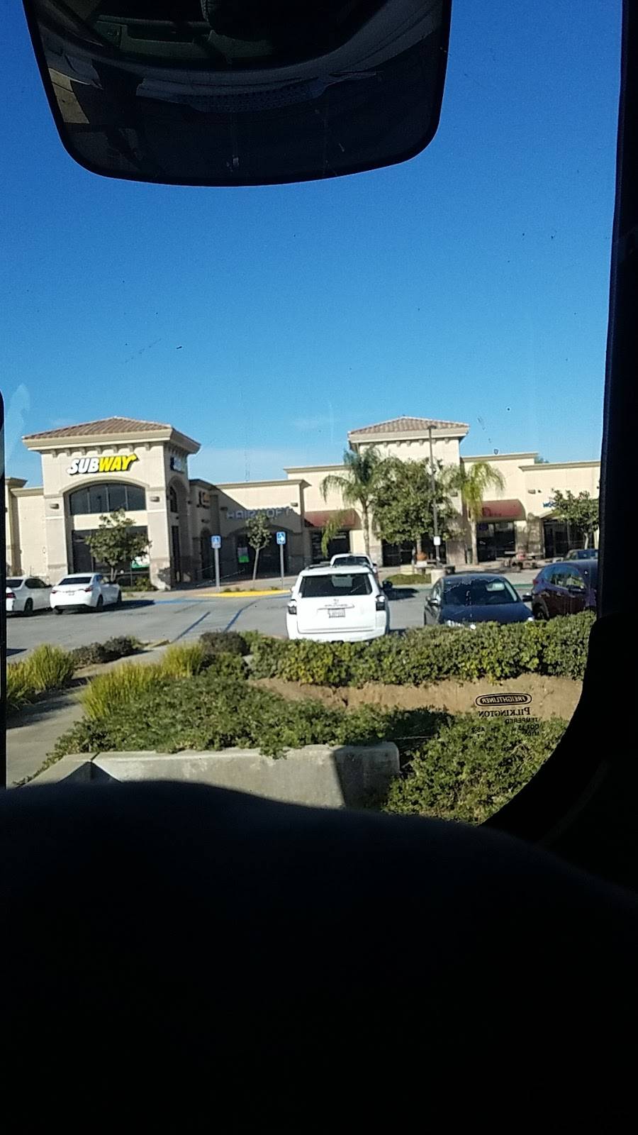 Subway | restaurant | 780 E Ramona Expressway Bldg 2 Ste A, Perris, CA 92571, USA | 9516574663 OR +1 951-657-4663