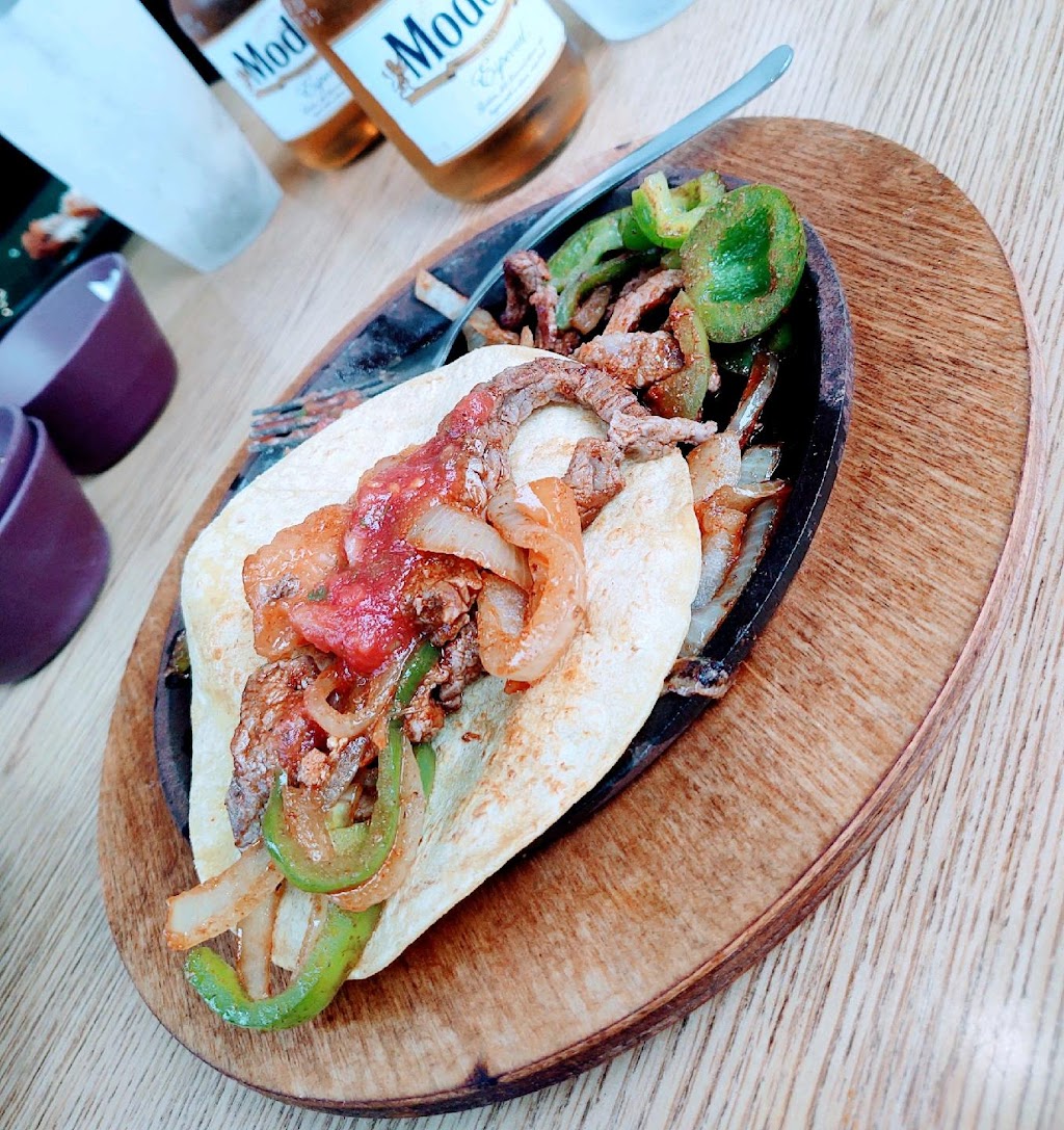 Los Compadres Mexican Restaurant | restaurant | 11292 Blue Star Hwy, Stony Creek, VA 23882, USA | 8047500028 OR +1 804-750-0028