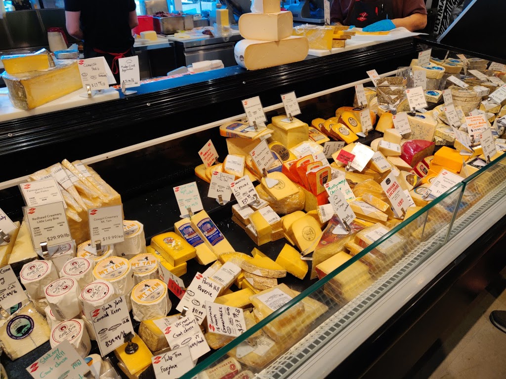 Looks Marketplace | bakery | 500 E 69th St, Sioux Falls, SD 57108, USA | 6053363104 OR +1 605-336-3104