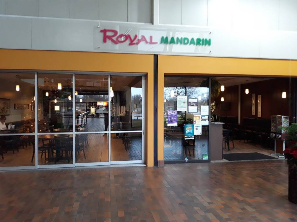 Royal Mandarin Express | restaurant | 11 Meadows Shopping Ctr, Terre Haute, IN 47803, USA | 8124781113 OR +1 812-478-1113