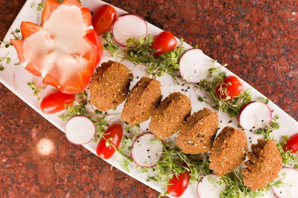 La Pita | restaurant | 22681 Newman St, Dearborn, MI 48124, USA | 3135637482 OR +1 313-563-7482