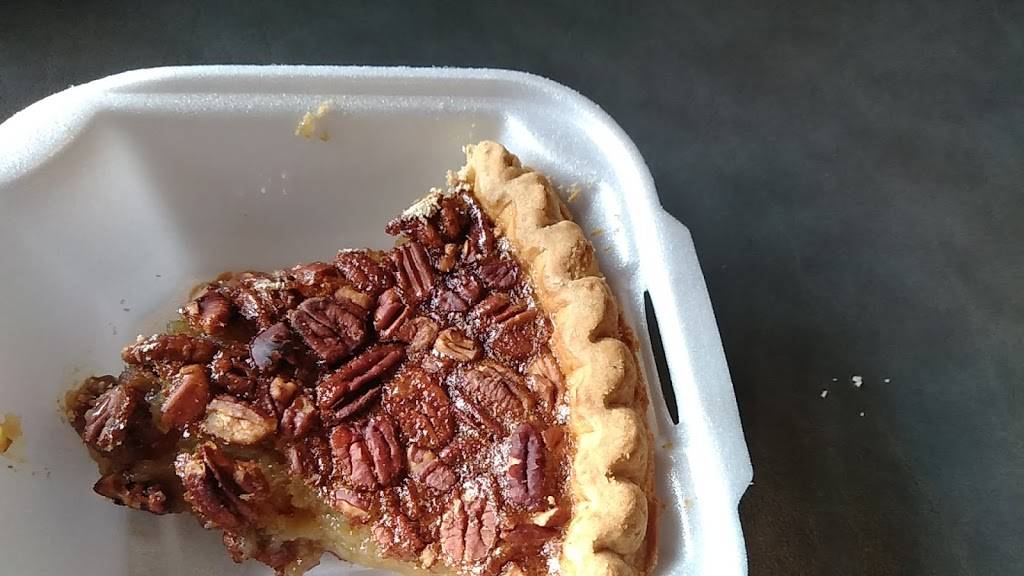 Sweet Ts Diner | restaurant | 230 W 2nd St, Freeport, TX 77541, USA | 9798719293 OR +1 979-871-9293