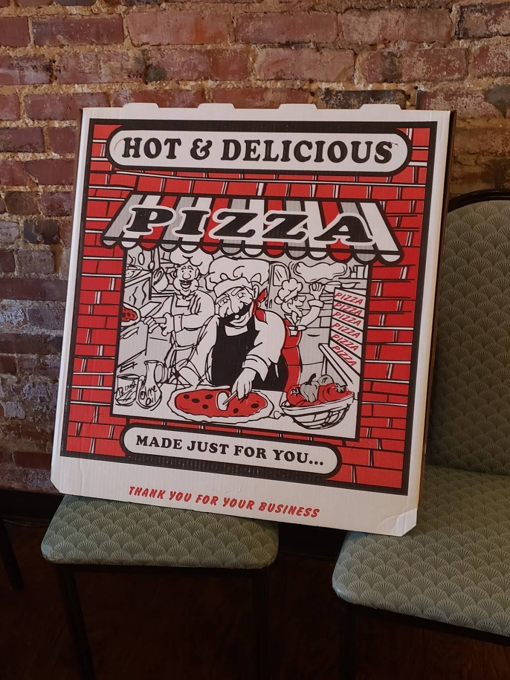 Old Napoli Italian Cuisine | restaurant | E Main St, Albertville, AL 35950, USA | 2565728540 OR +1 256-572-8540