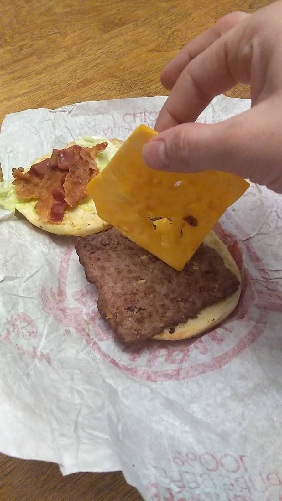 Wendys | restaurant | 1465 Woodbury Ave, Portsmouth, NH 03801, USA | 6034307835 OR +1 603-430-7835