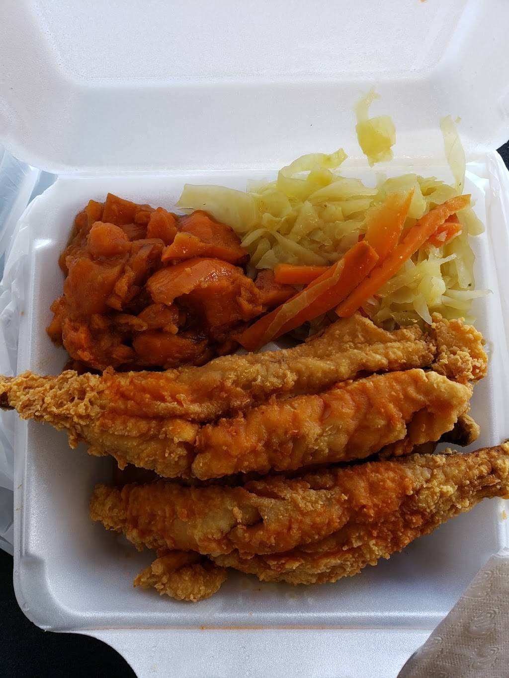 Gigi & Big R | restaurant | 5943 Haverford Ave, Philadelphia, PA 19151, USA | 2154710164 OR +1 215-471-0164