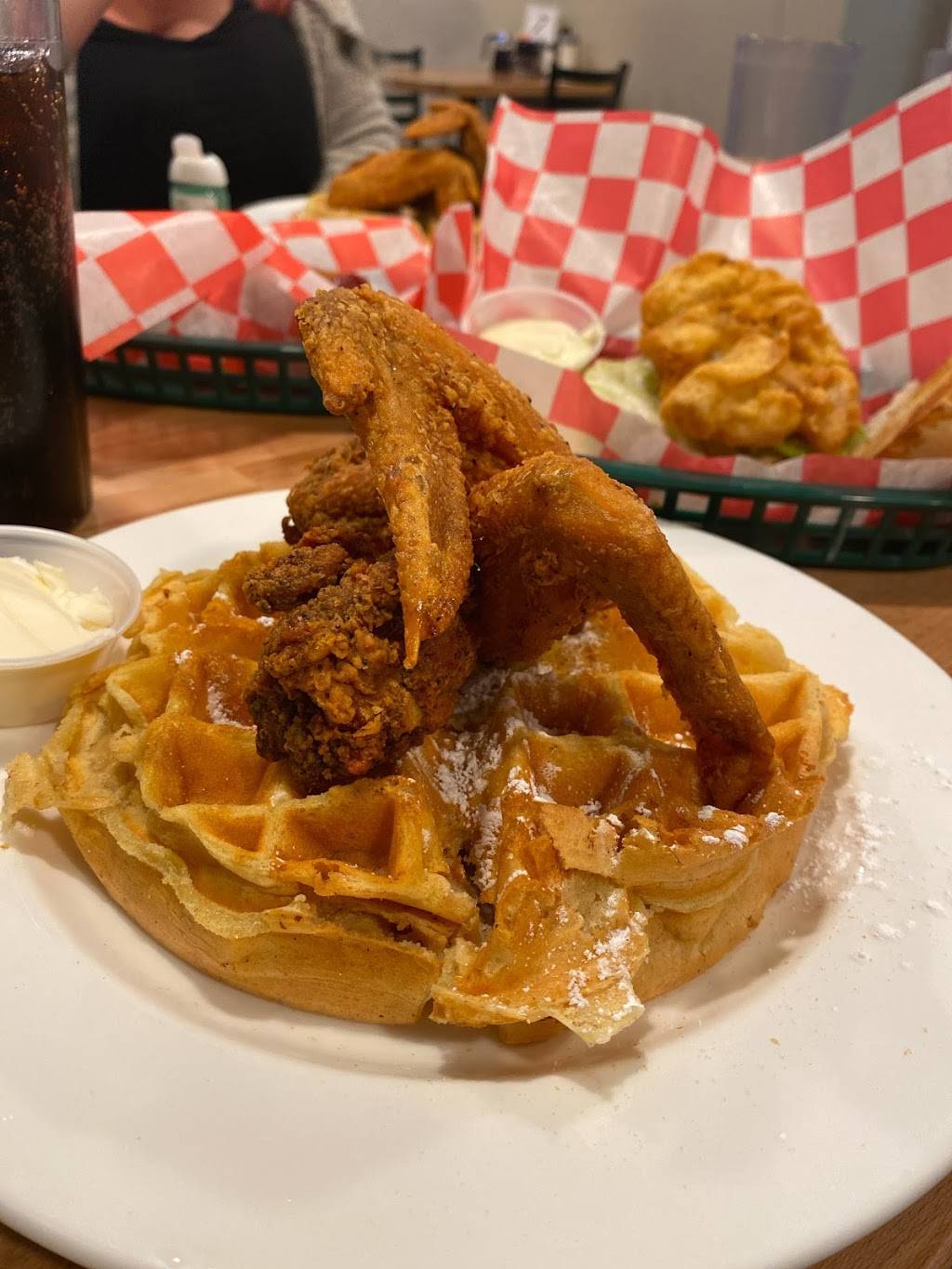 Wingz & Wafflez | restaurant | 74 Island Pond Rd, Springfield, MA 01118, USA | 4134176292 OR +1 413-417-6292
